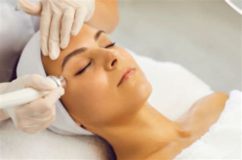 YIHE Royal Club Spa: Read Reviews and Book Classes on .